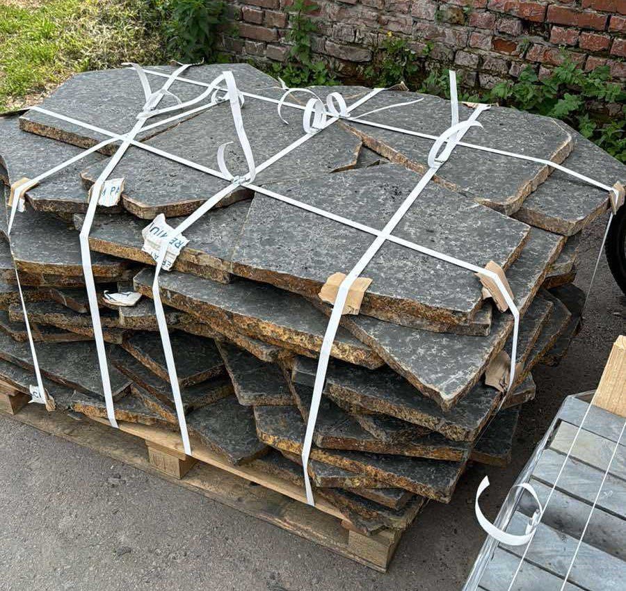 Базальтова плитка